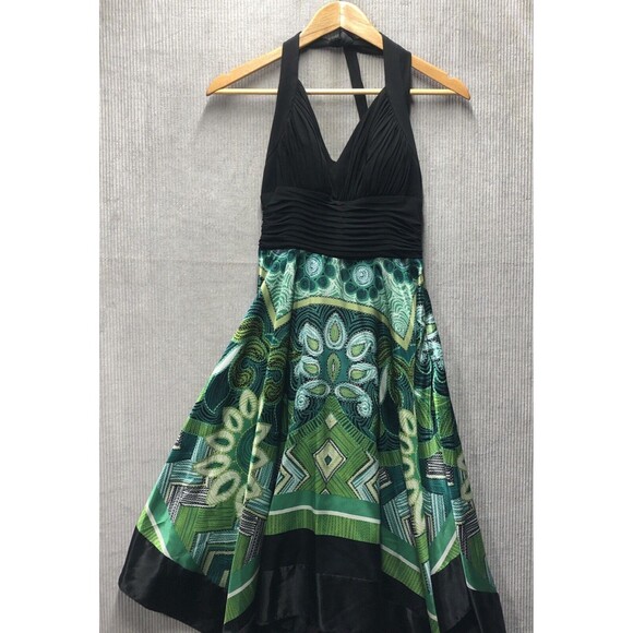 Signature by Sangria Dresses & Skirts - Signature by Sangria Dress Size 8 Halter Handkerchief Satin Bottom